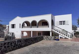 Villas til salg i Playa Honda, San Bartolomé, Lanzarote. 