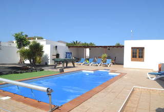 Villa's verkoop in Los Mojones, Tías, Lanzarote. 