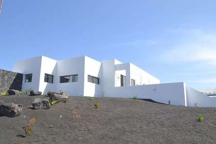 Villas til salg i Las Breñas, Yaiza, Lanzarote. 